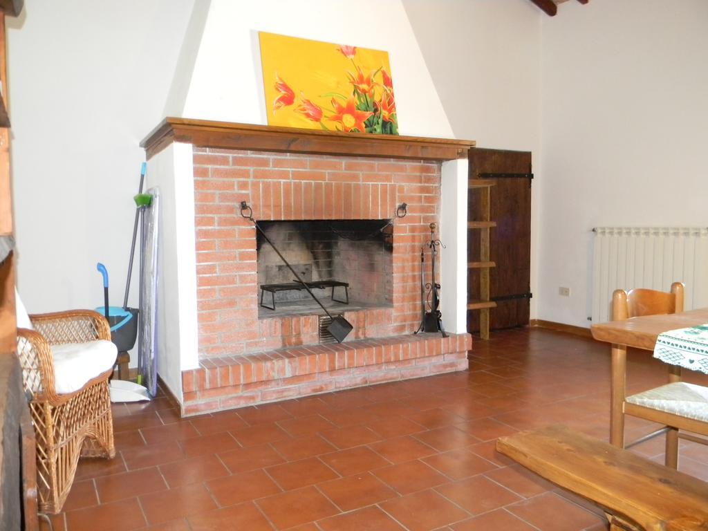 Agriturismo Podere La Selva Villa Serre Di Rapolano Exterior photo