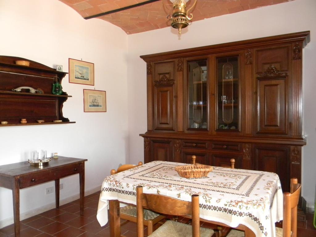 Agriturismo Podere La Selva Villa Serre Di Rapolano Room photo